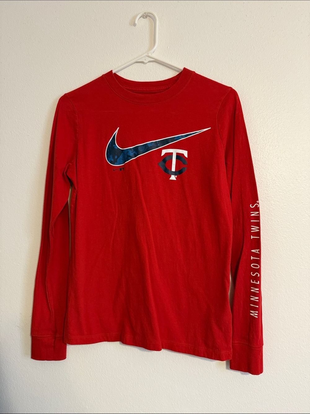 Nike Minnesota Twins Red Long-Sleeve Shirt